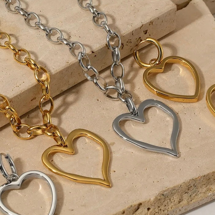Collar In Love